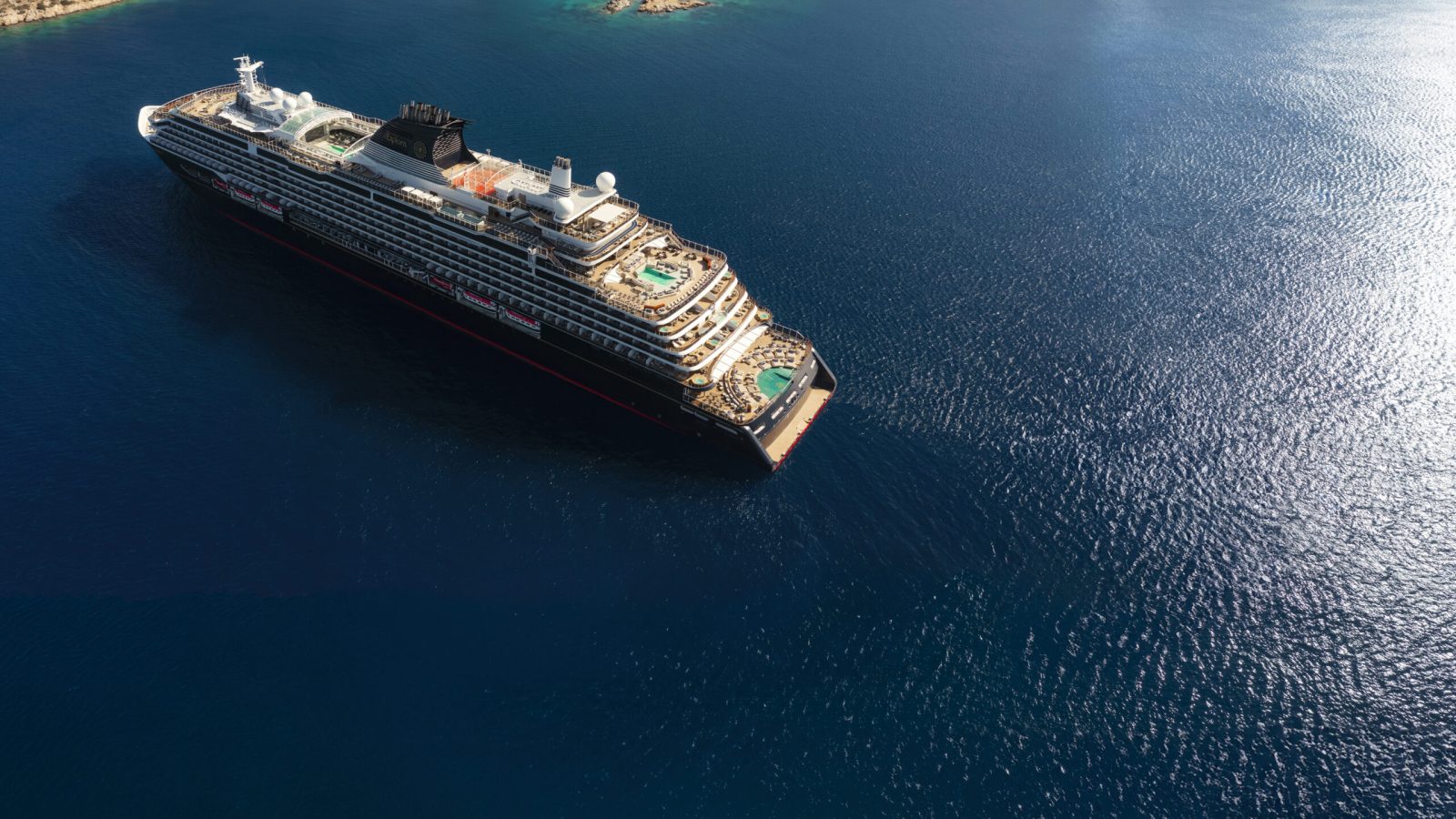 EXPLORA I schip boven- Explora Journeys
