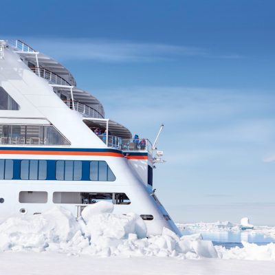 Hapag Lloyd boeg