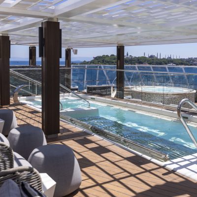 Oceania_NieuweKlasse-Aquamar Terrace_2026-06-30_16-49-58